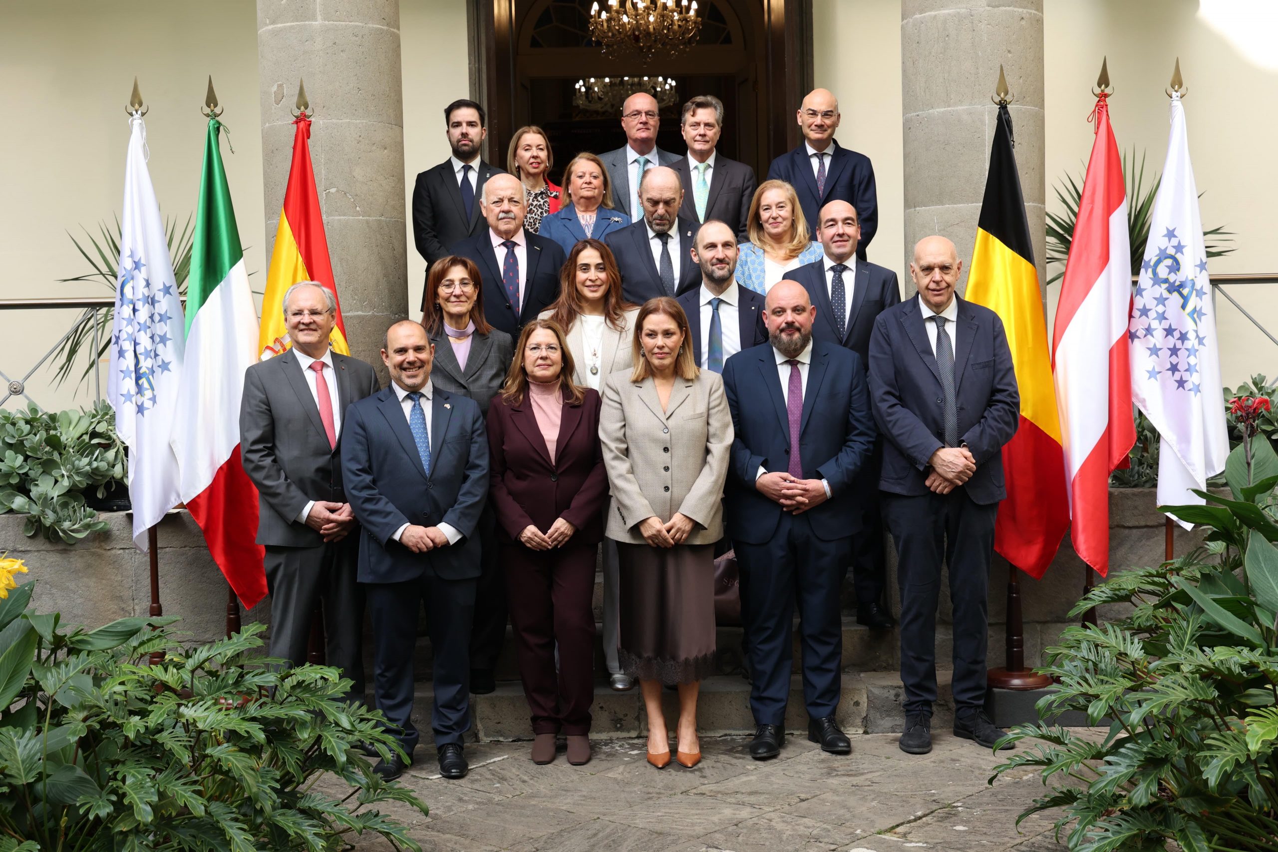 unnamed (8) unnamed (8)